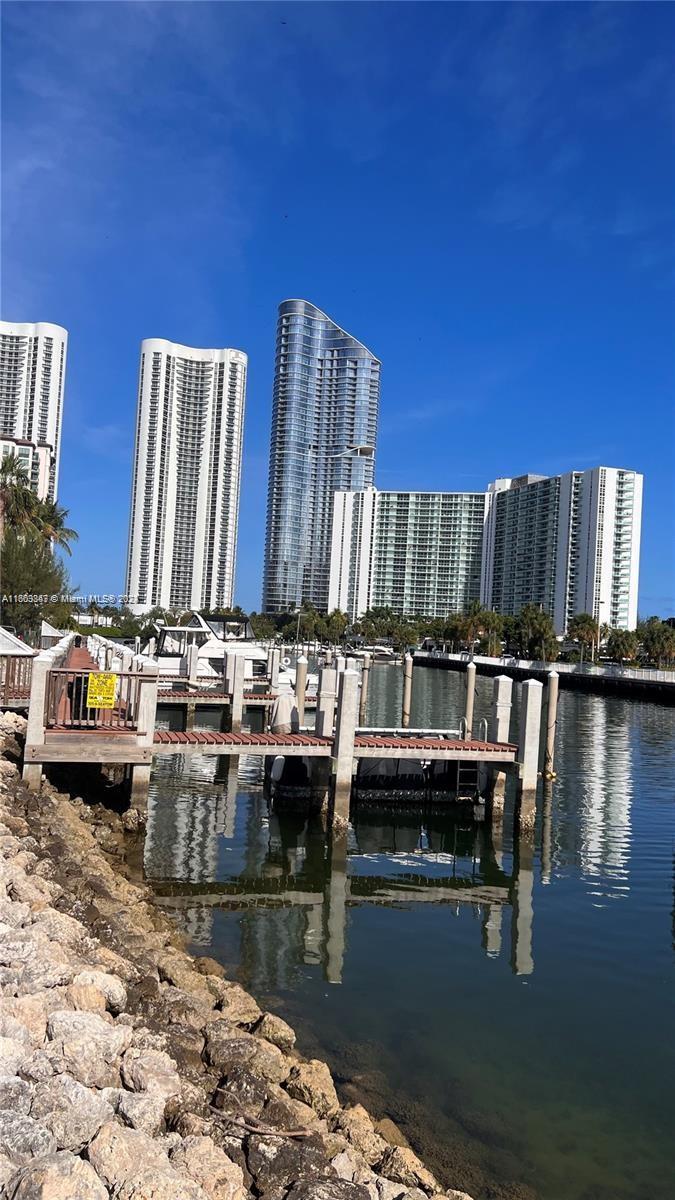 COASTAL TOWERS CONDO - Residential Lease