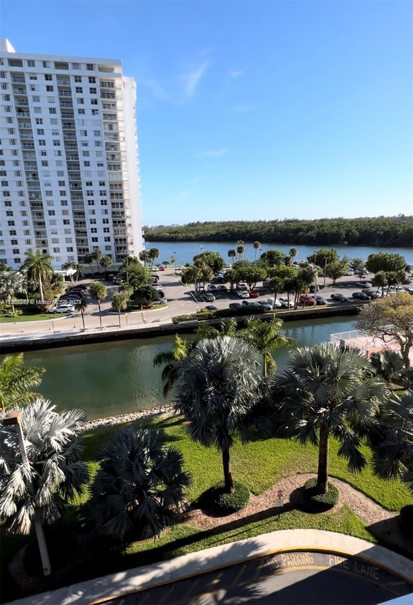 COASTAL TOWERS CONDO - Residential Lease