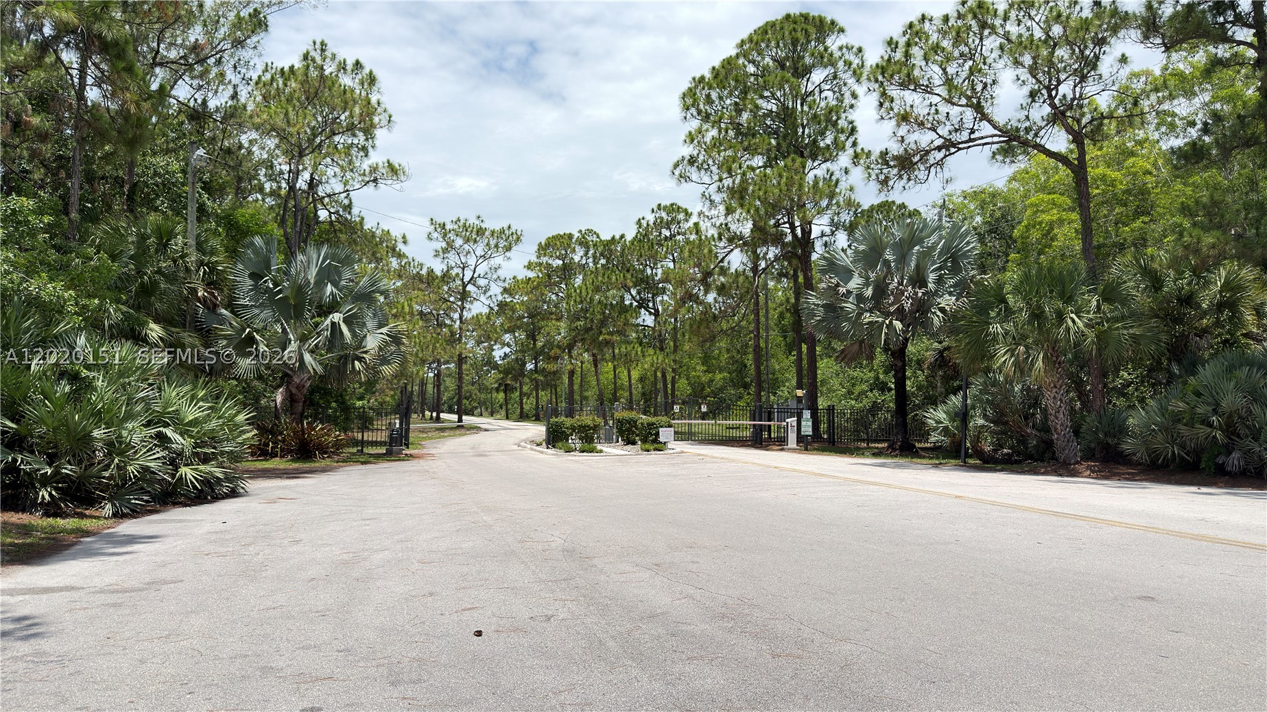 DEER RUN - Residential