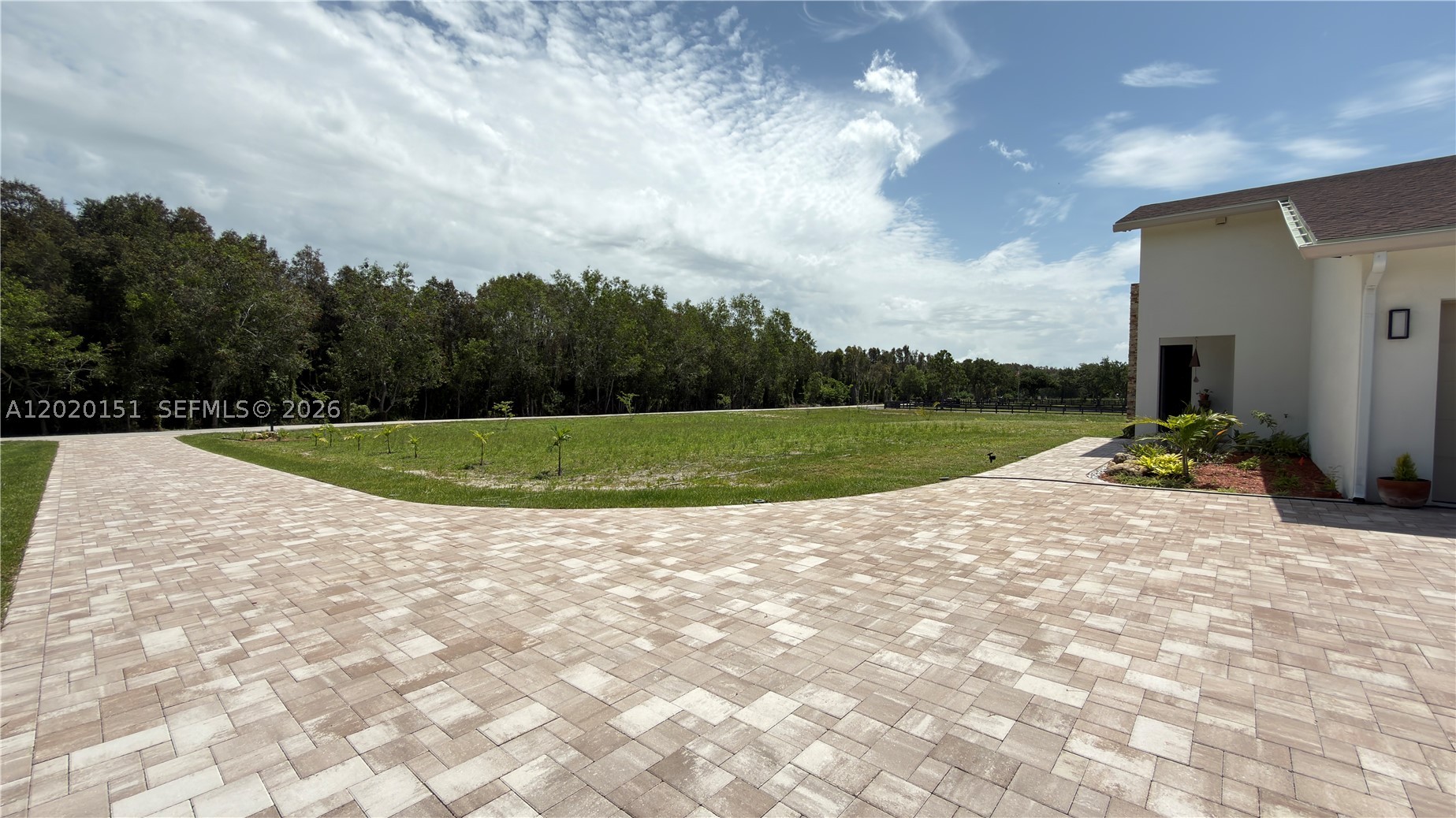 DEER RUN - Residential