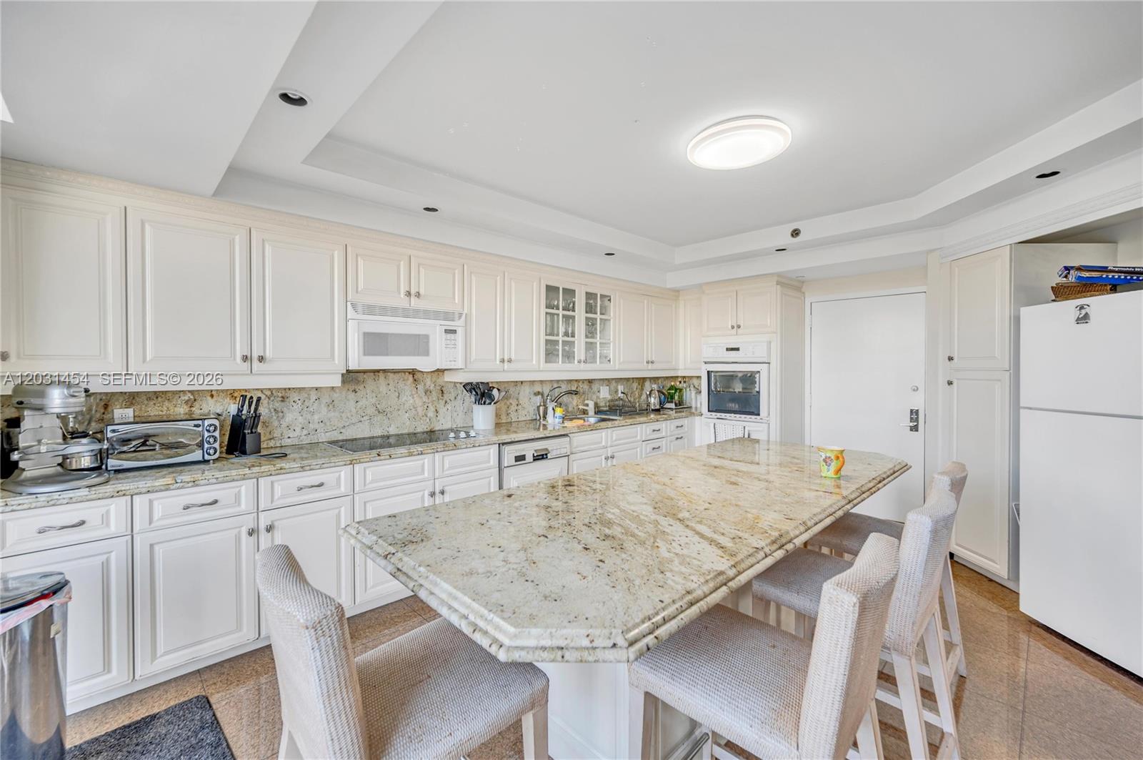 2000 ISL BLVD WILLIAMS IS - Residential