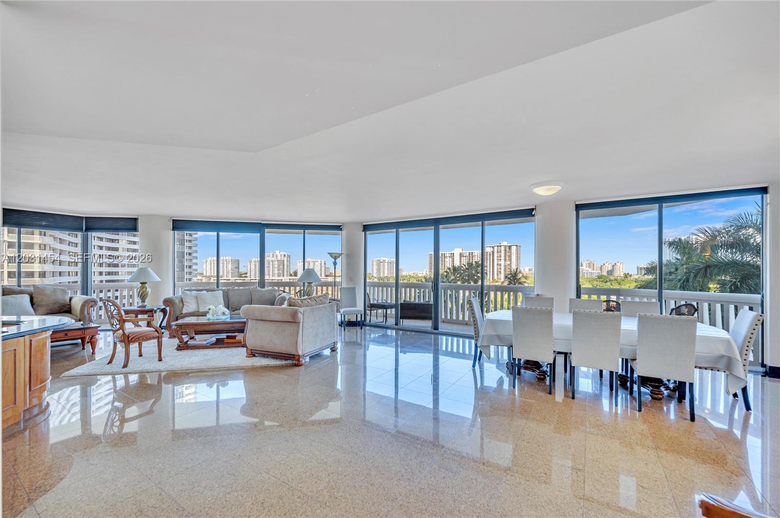 2000 ISL BLVD WILLIAMS IS - Residential