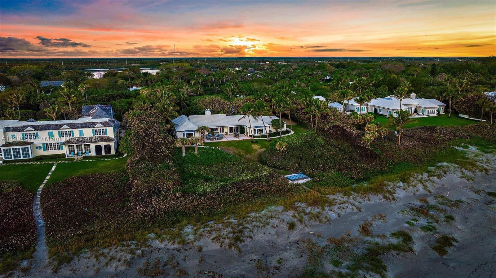 Jupiter Island - Residential