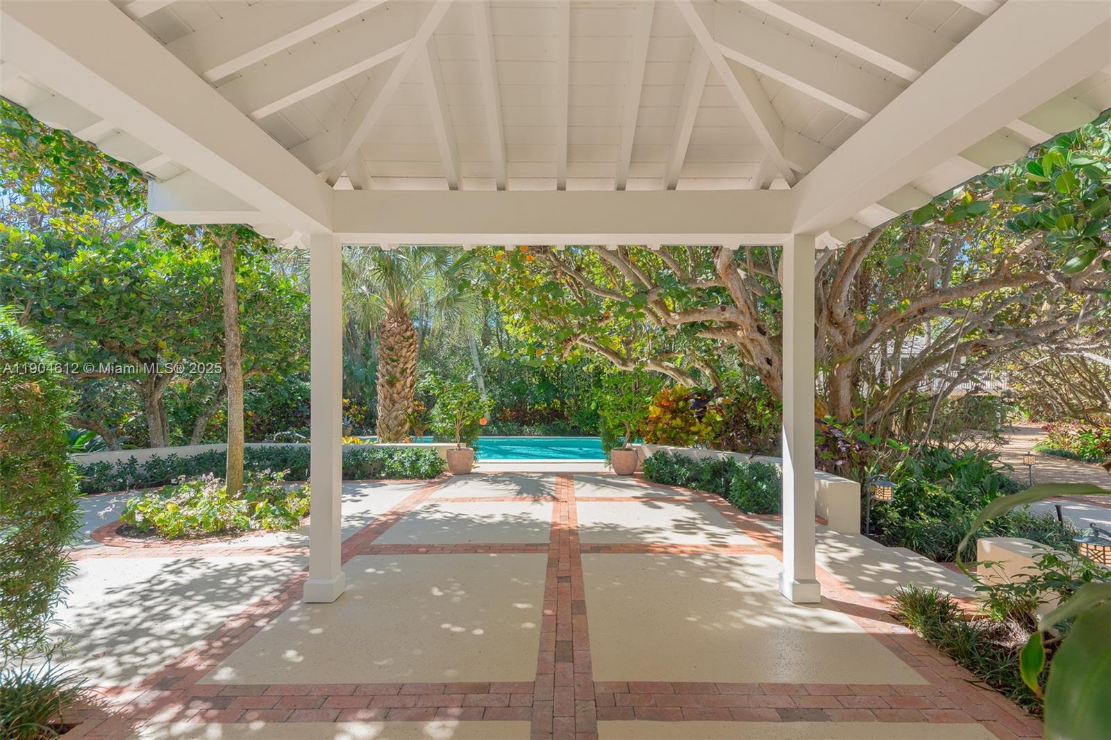 Jupiter Island - Residential