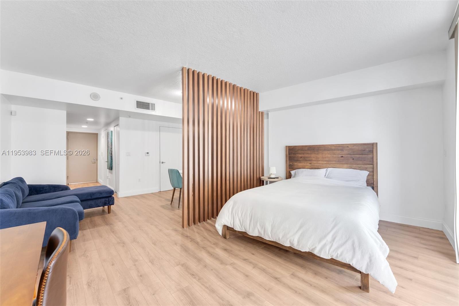 OPERA TOWER CONDO - Residential