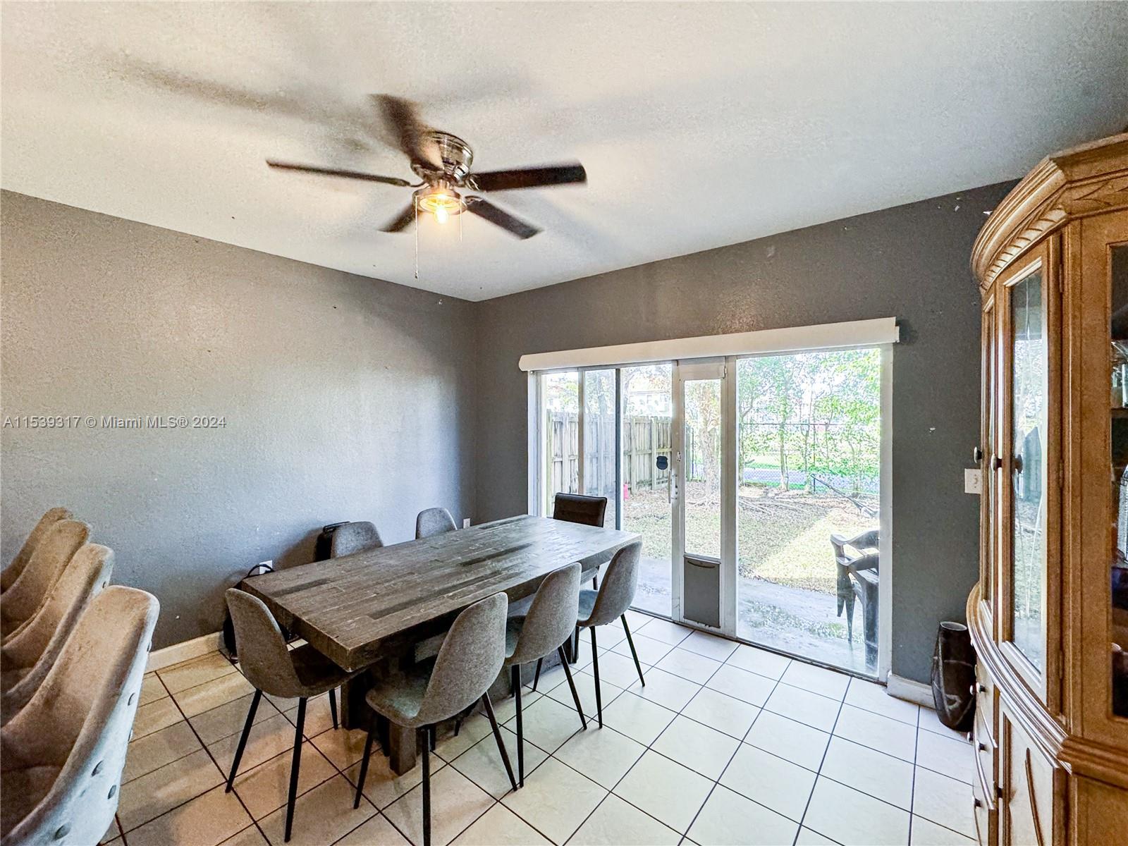 EMILIOS PLACE AT OASIS - Residential