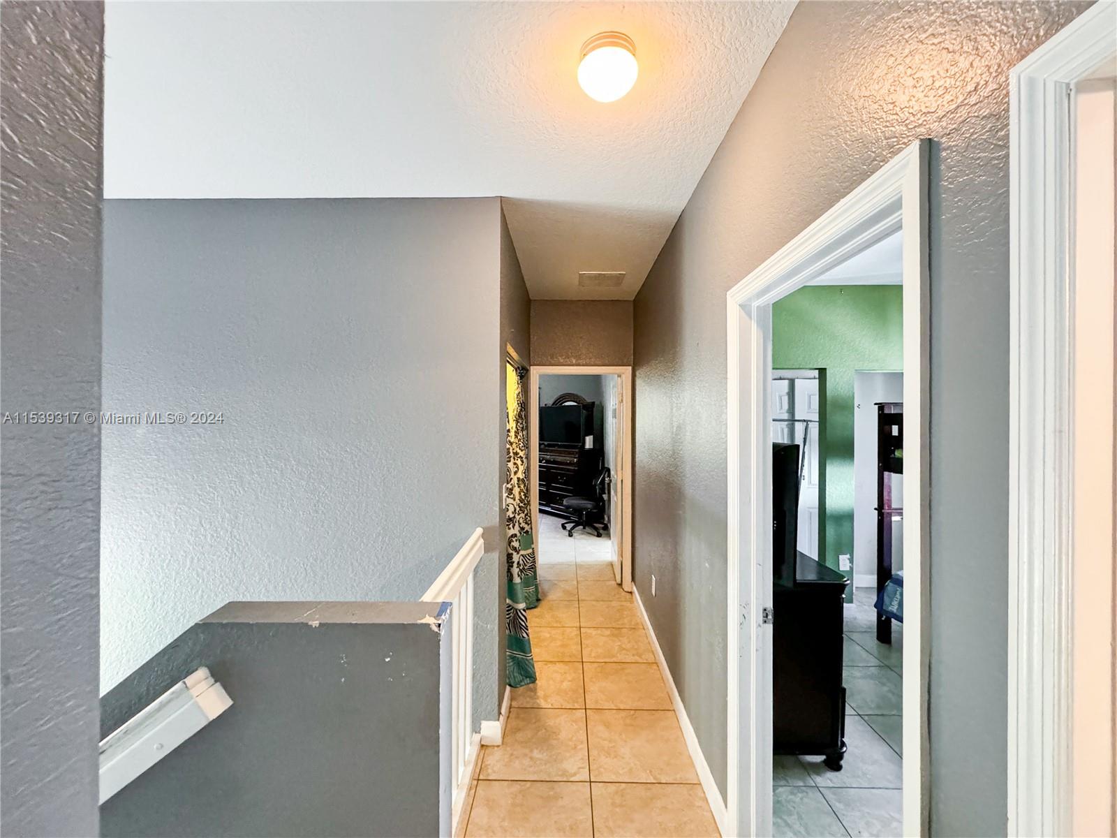 EMILIOS PLACE AT OASIS - Residential