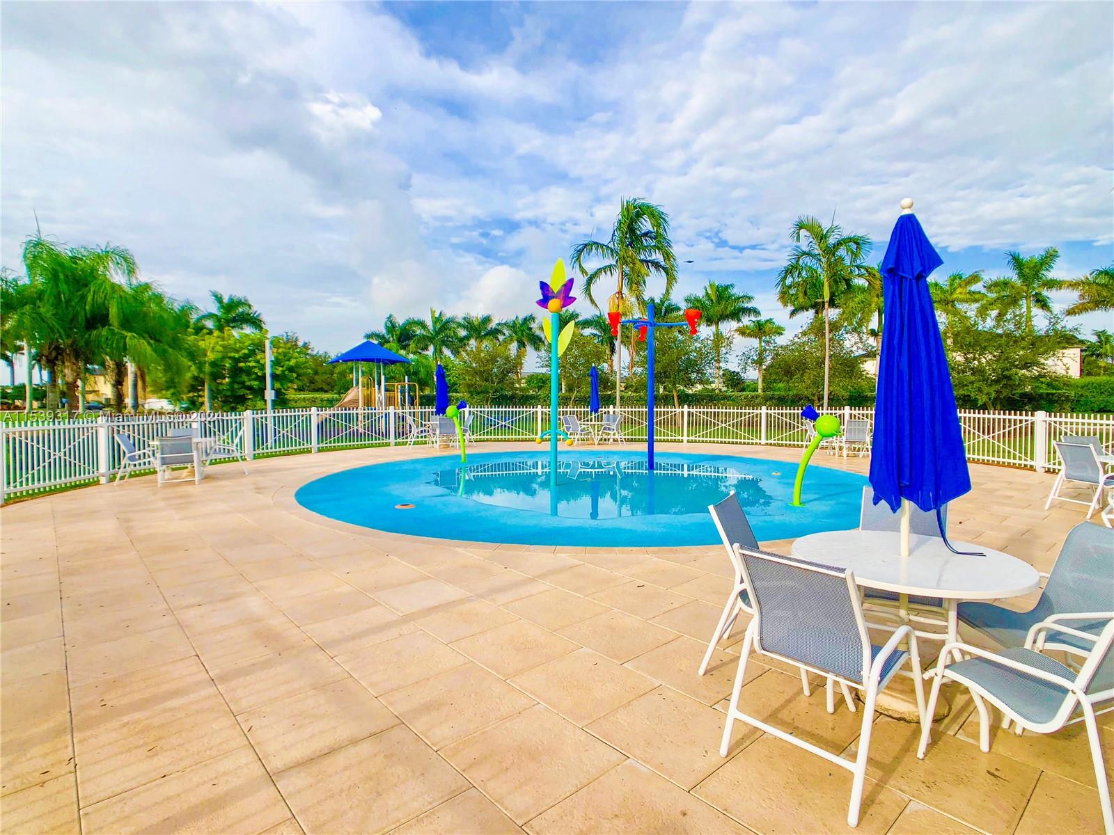 EMILIOS PLACE AT OASIS - Residential