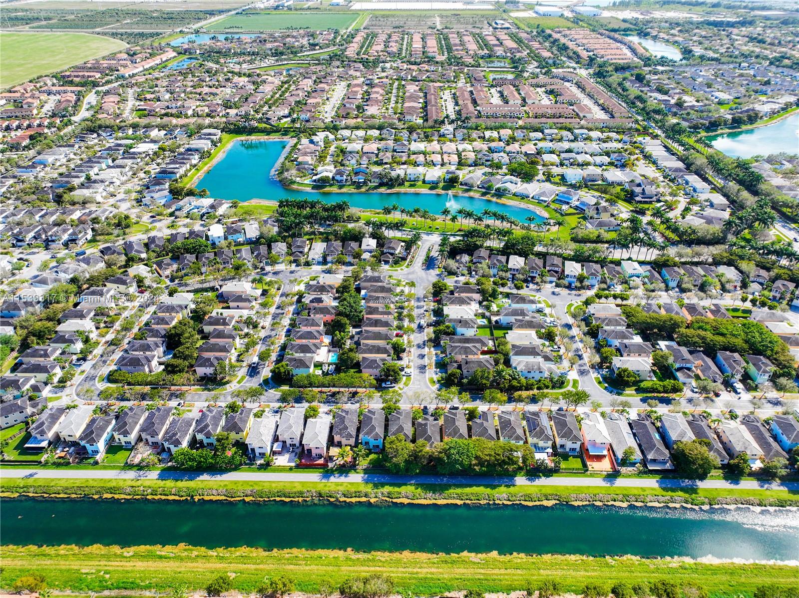 EMILIOS PLACE AT OASIS - Residential