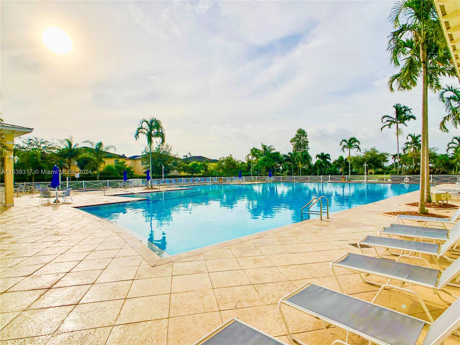 EMILIOS PLACE AT OASIS - Residential