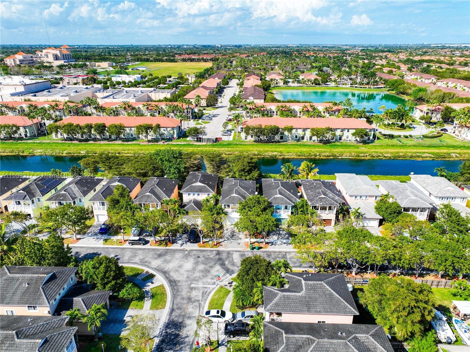 EMILIOS PLACE AT OASIS - Residential