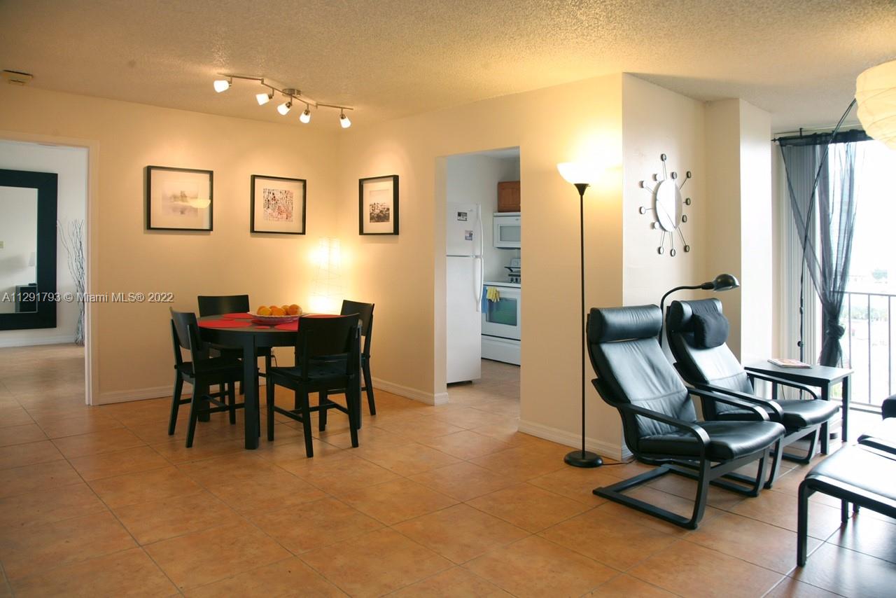 PLAZA OF AMERICAS CONDO P - Residential Lease