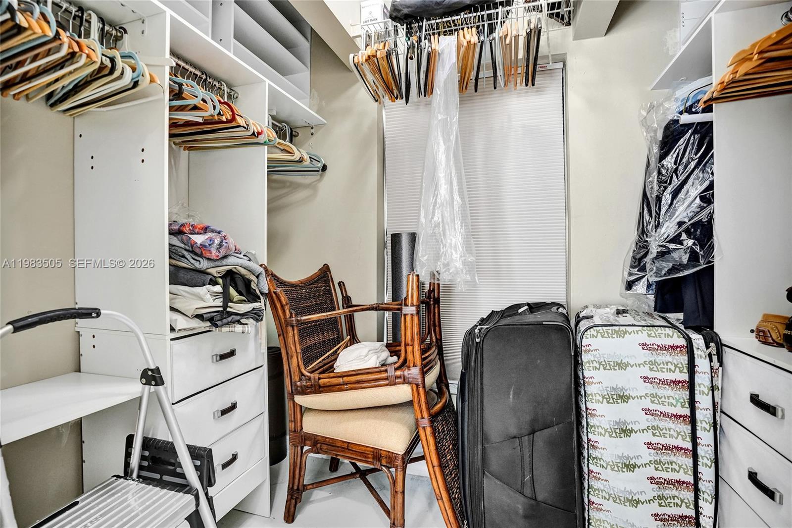 WESTWIND LAKES GARDEN HOM - Residential