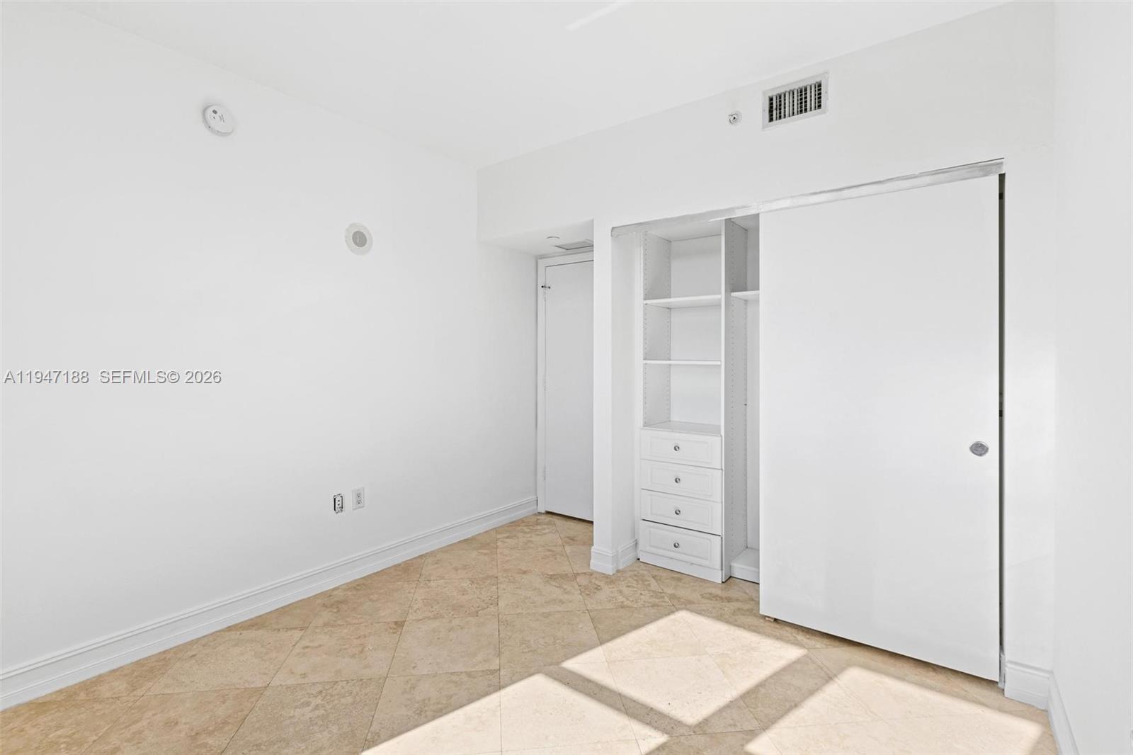 TURNBERRY VILLAGE - Residential
