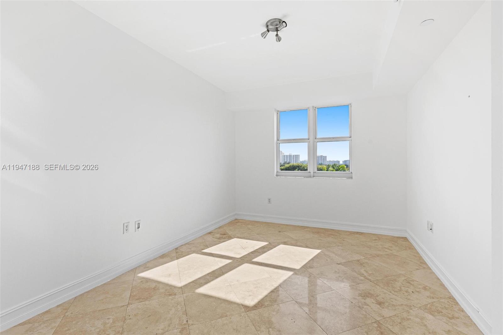 TURNBERRY VILLAGE - Residential