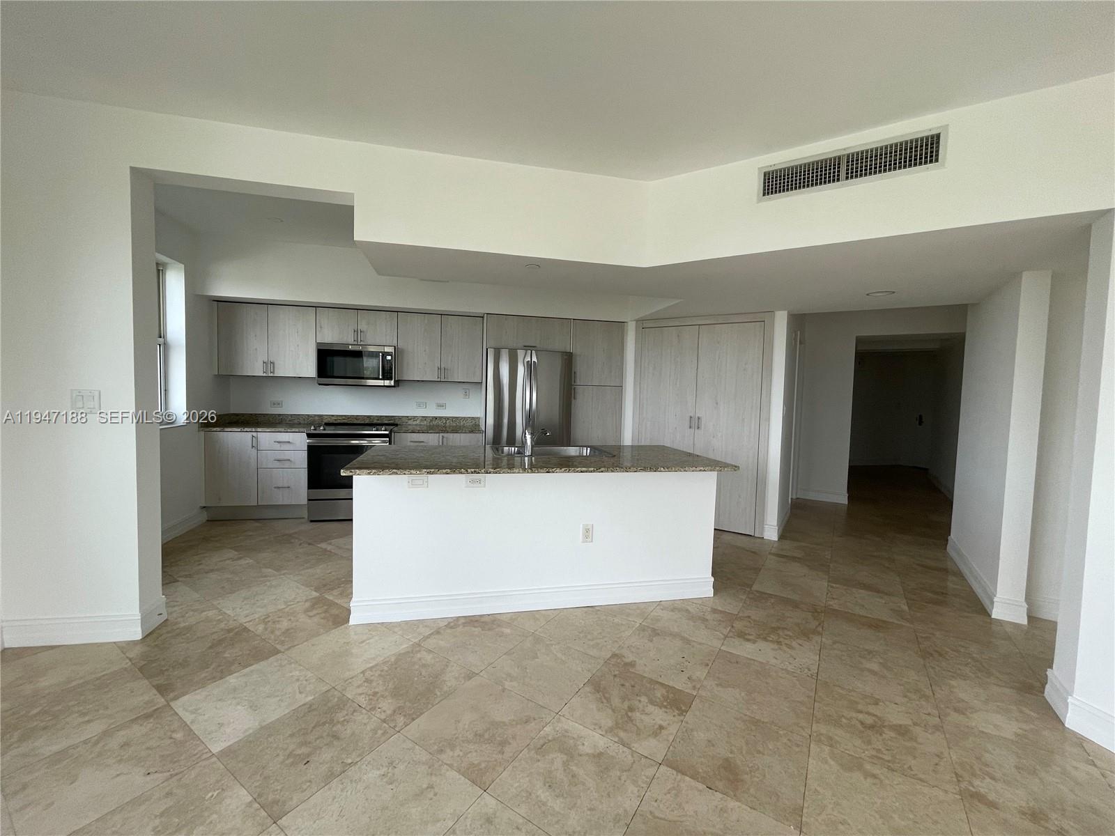 TURNBERRY VILLAGE - Residential