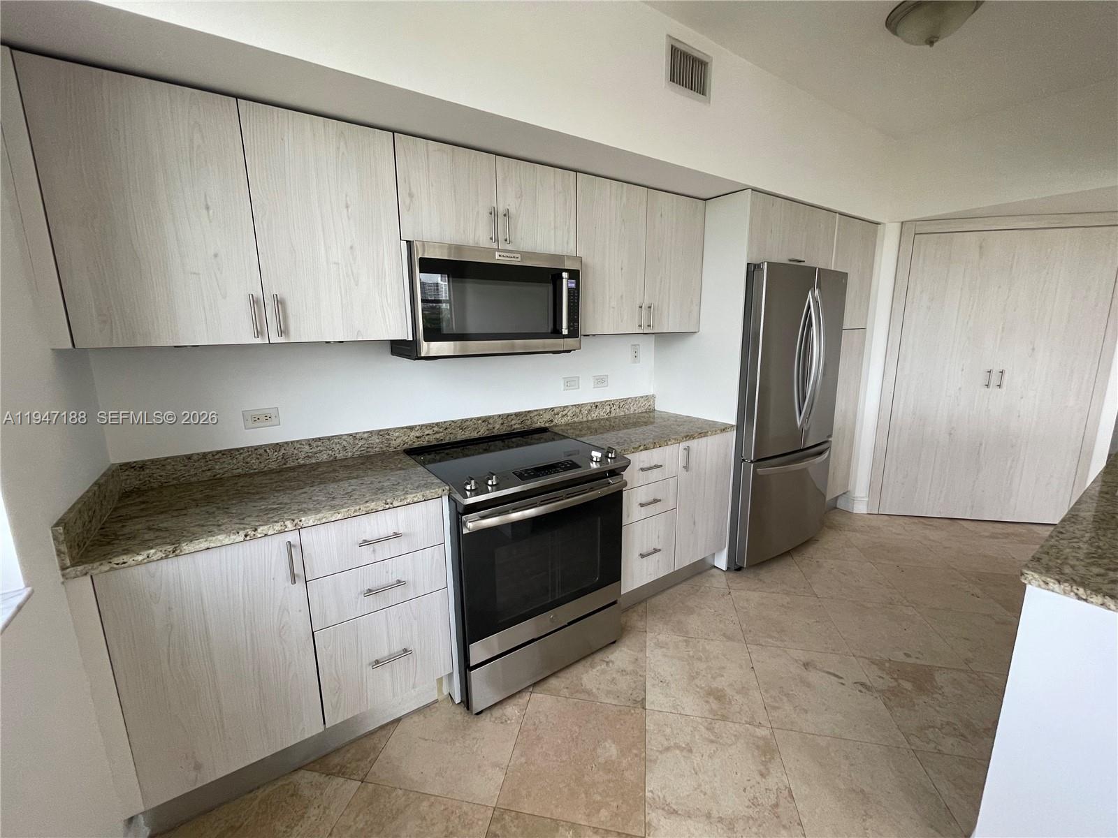 TURNBERRY VILLAGE - Residential