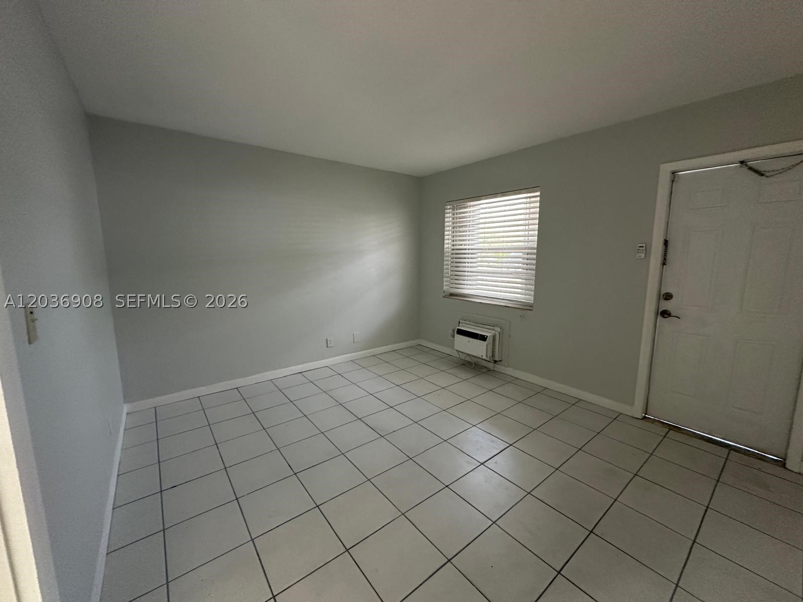 TOWN COLONY CONDO - Residential