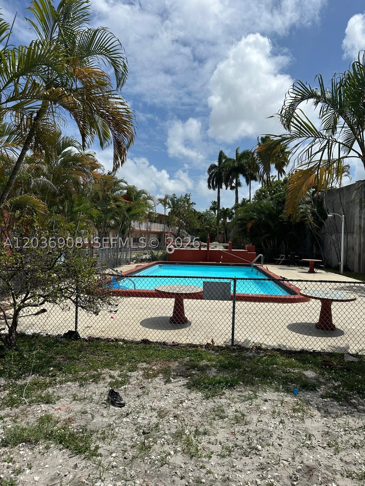 TOWN COLONY CONDO - Residential