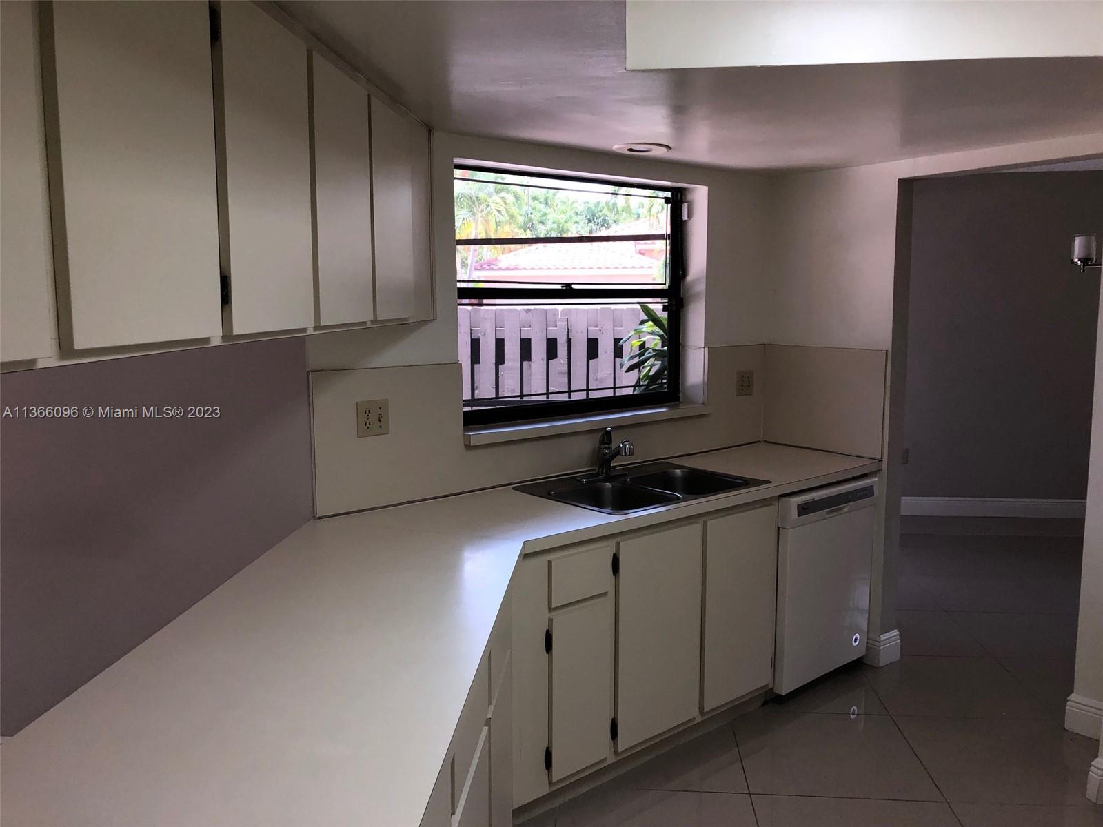 GLADEWIND HGTS - Residential Lease
