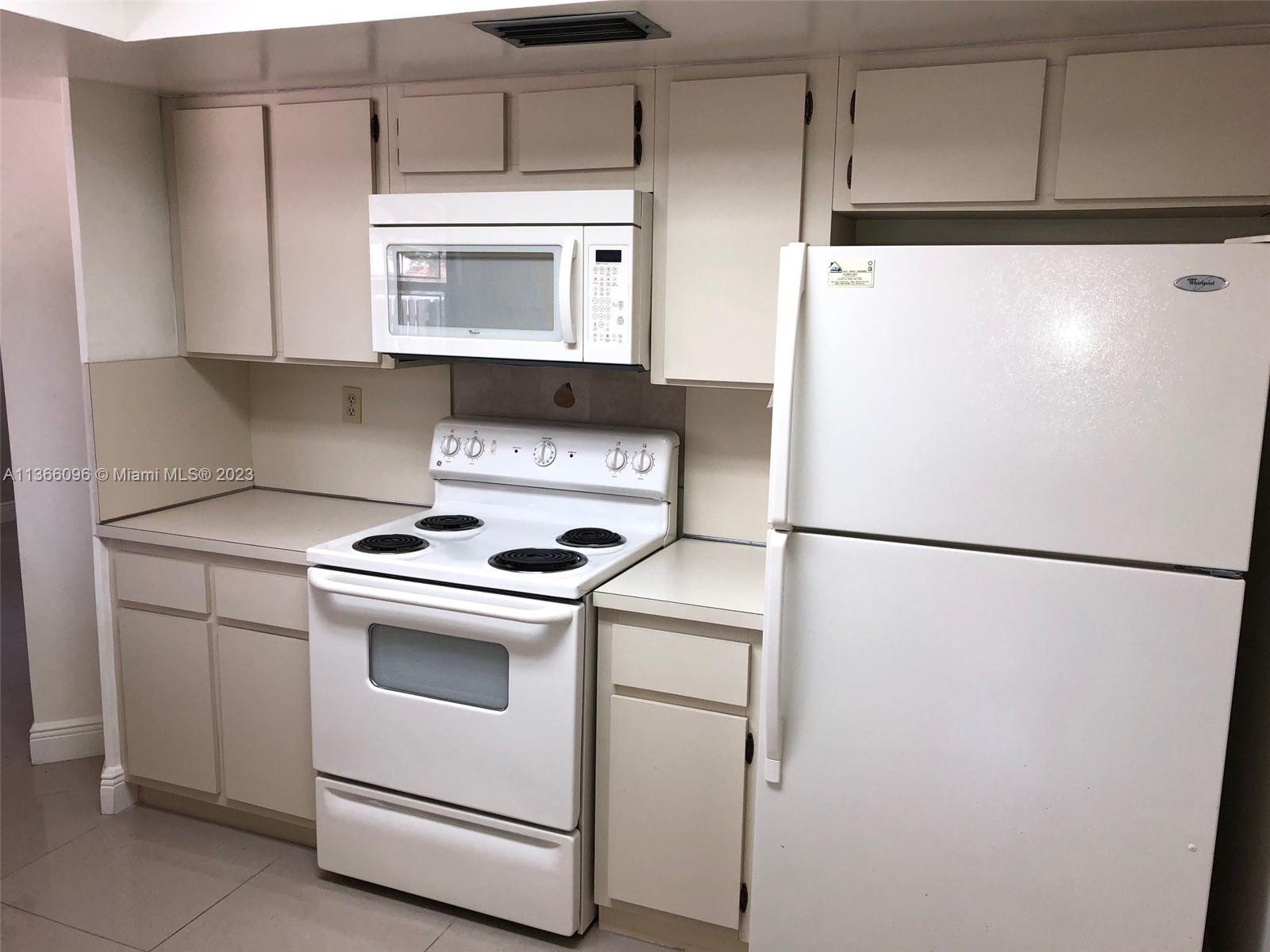 GLADEWIND HGTS - Residential Lease