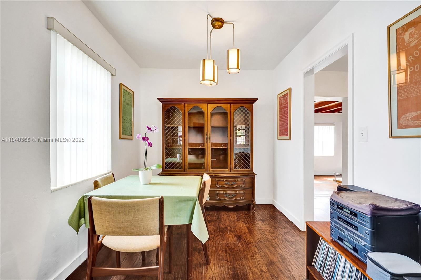 TWELFTH ST MANORS 1ST ADD - Residential