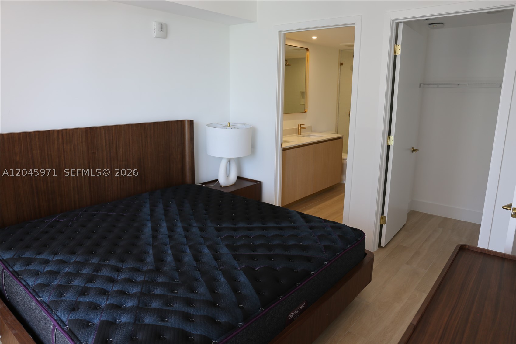Standard Residences - Residential