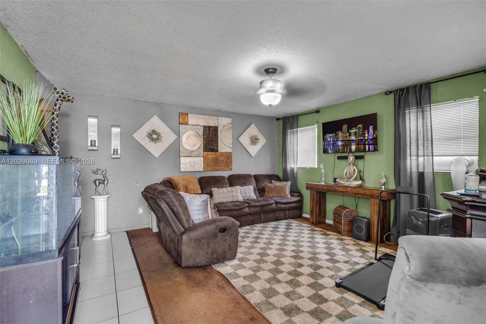 COMMONWEALTH GARDENS - Residential