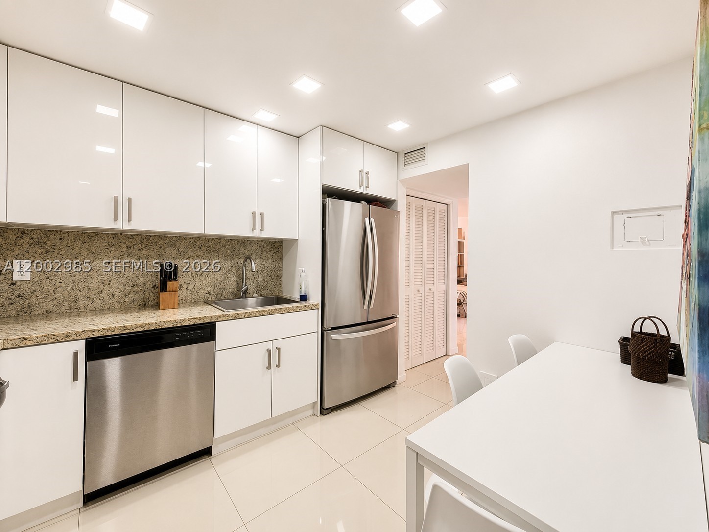 ST REGIS APTS CONDO - Residential