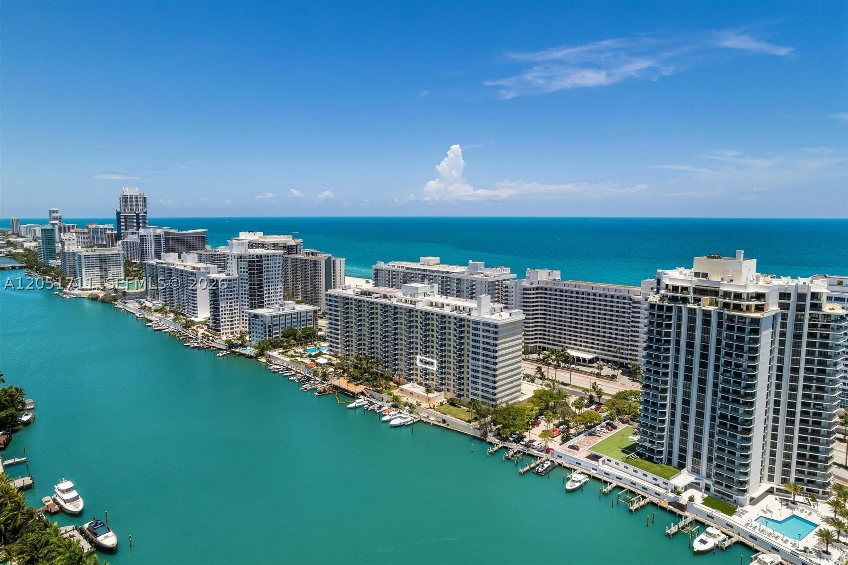5600 CONDO - Residential