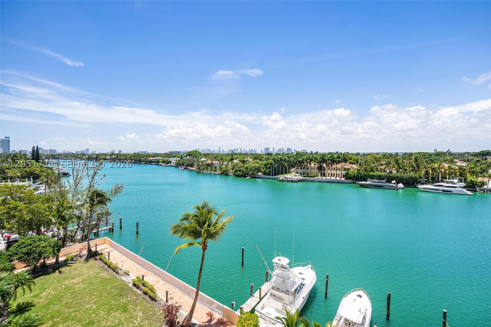 5600 CONDO - Residential