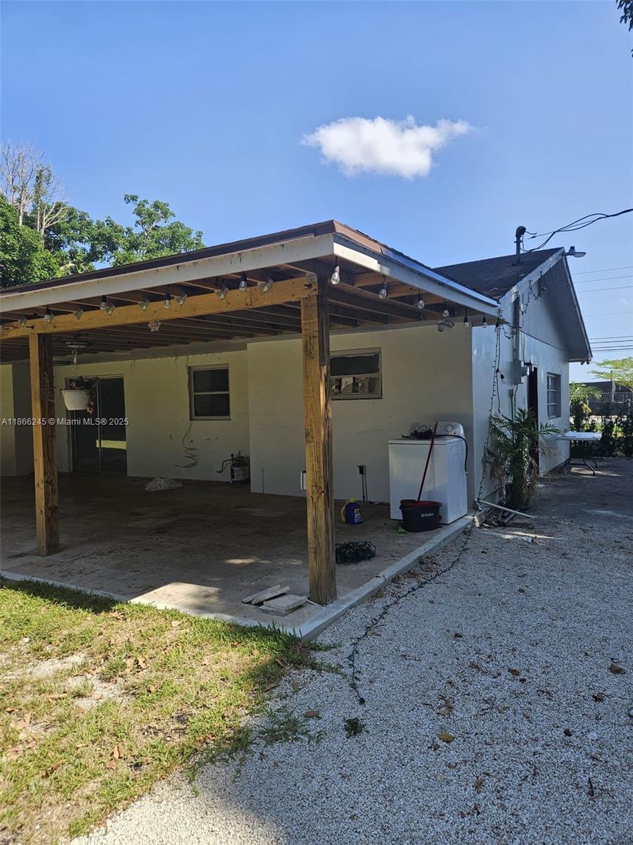 REDLAND 2.71 ACRE - Residential