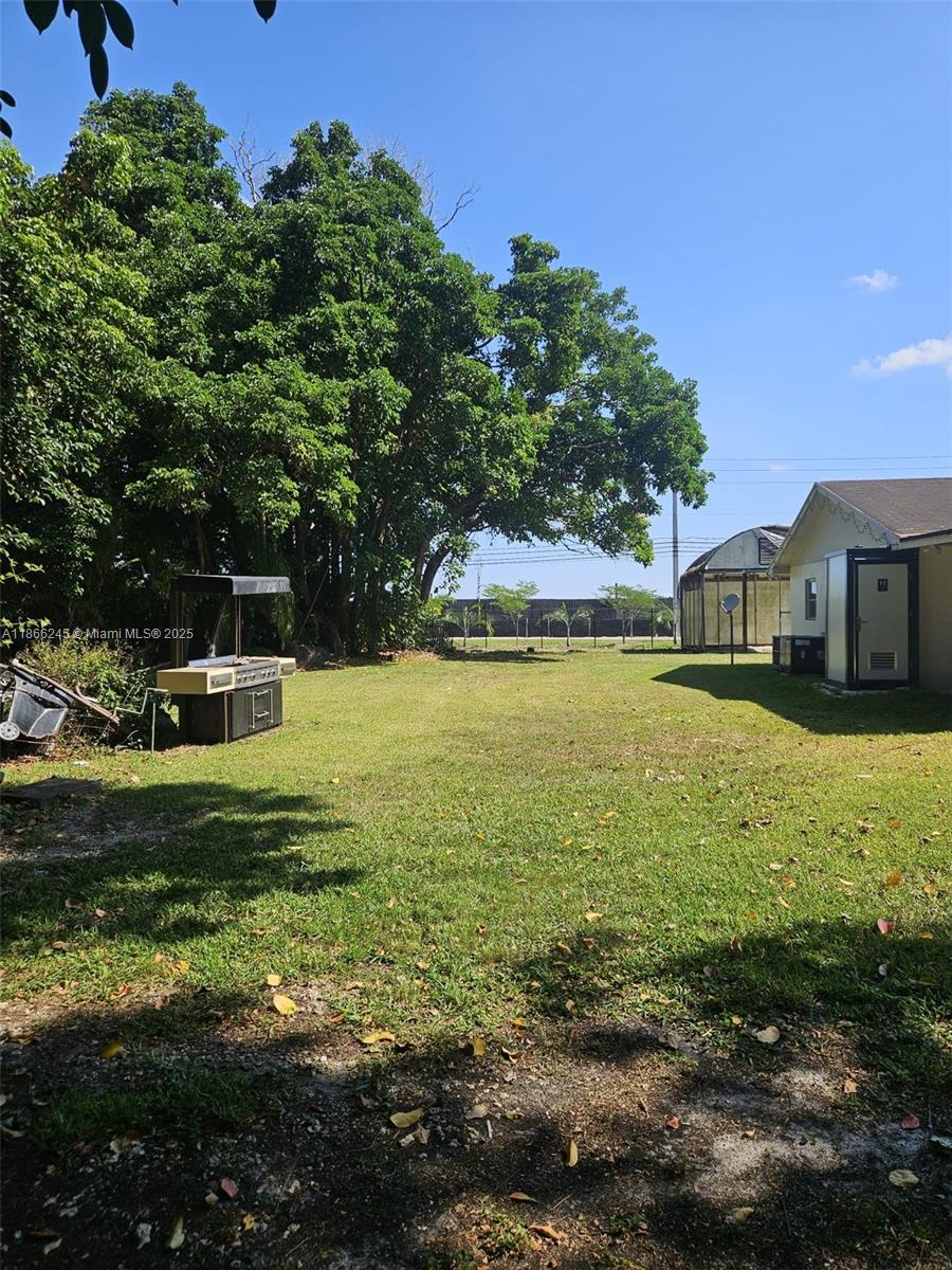 REDLAND 2.71 ACRE - Residential