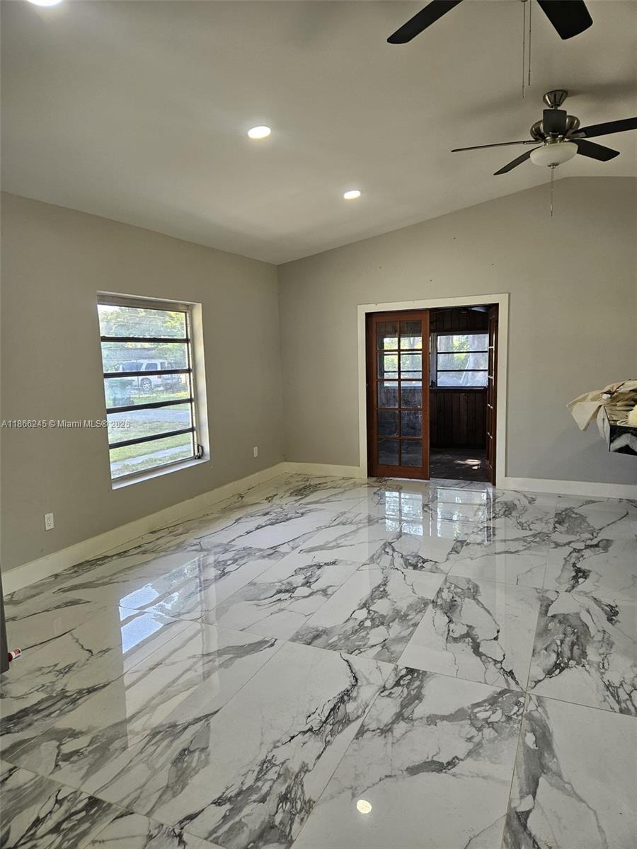 REDLAND 2.71 ACRE - Residential