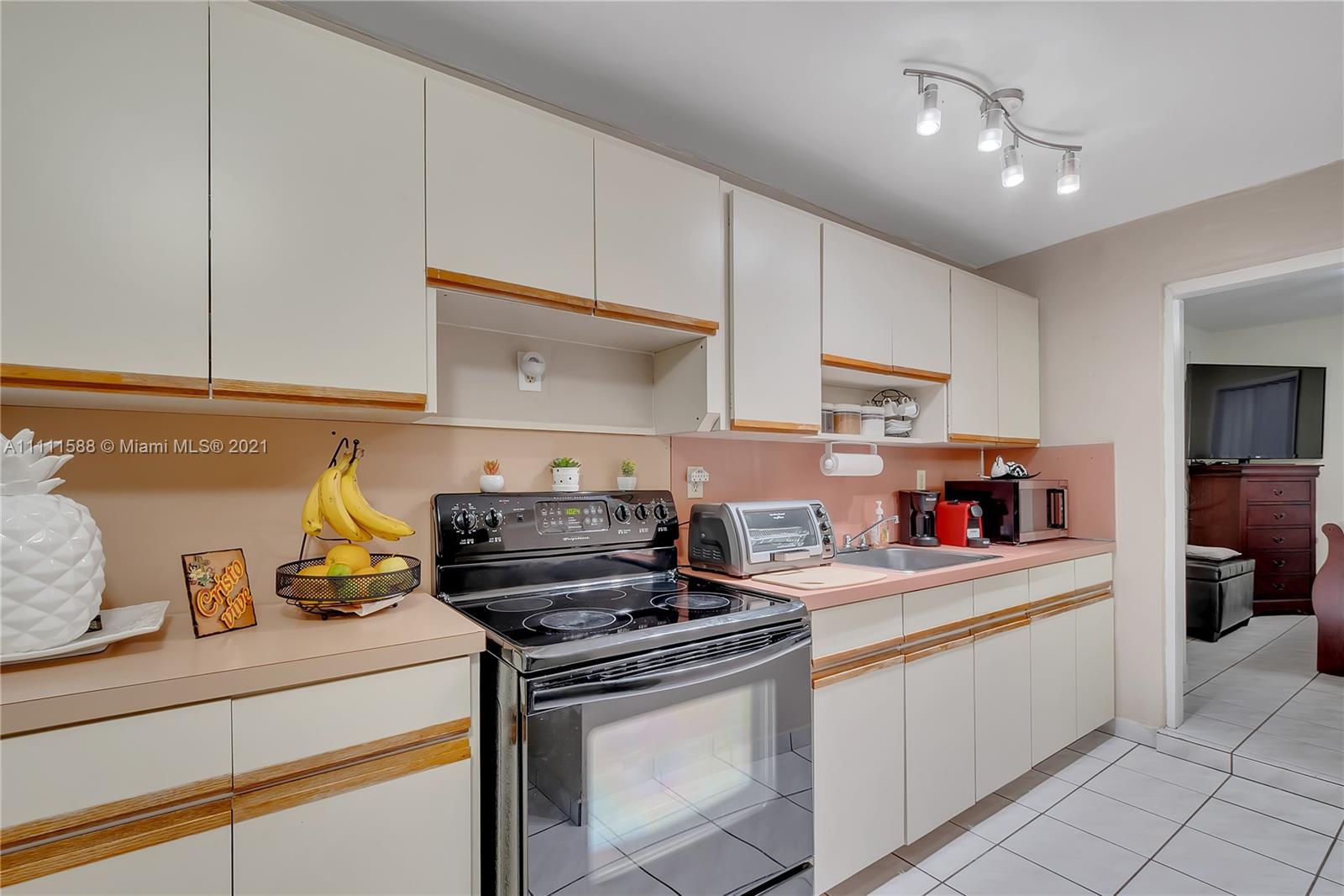 GRAPELAND HEIGHTS SEC 2 - Residential