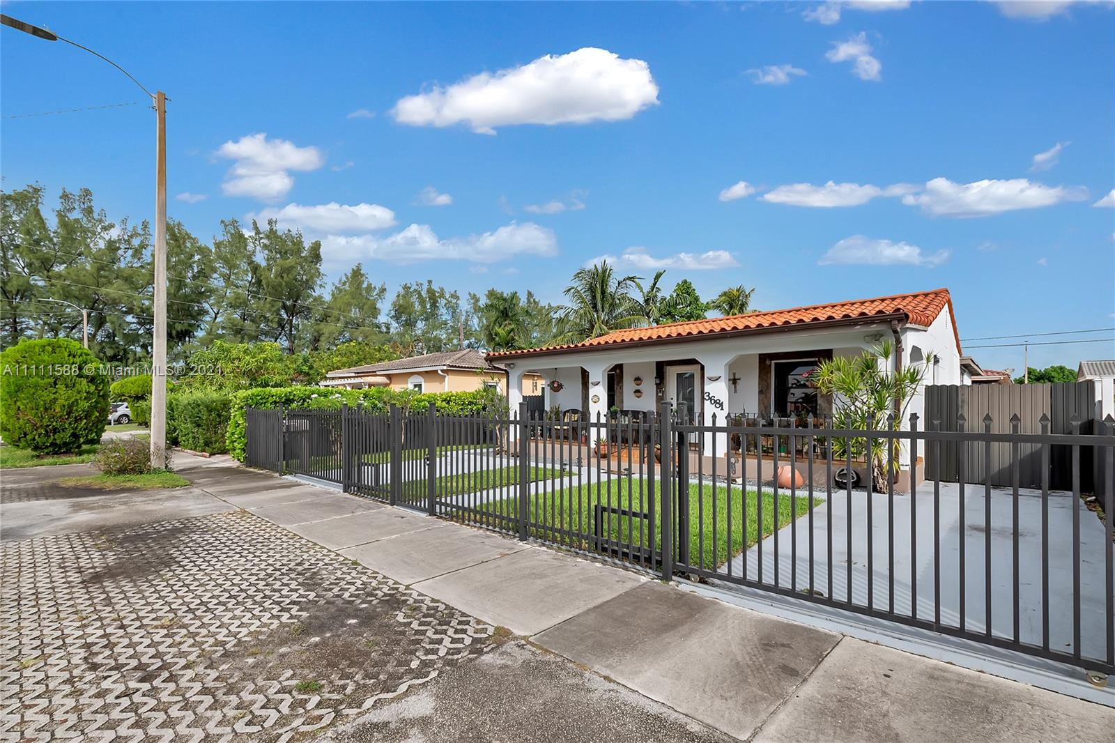 GRAPELAND HEIGHTS SEC 2 - Residential