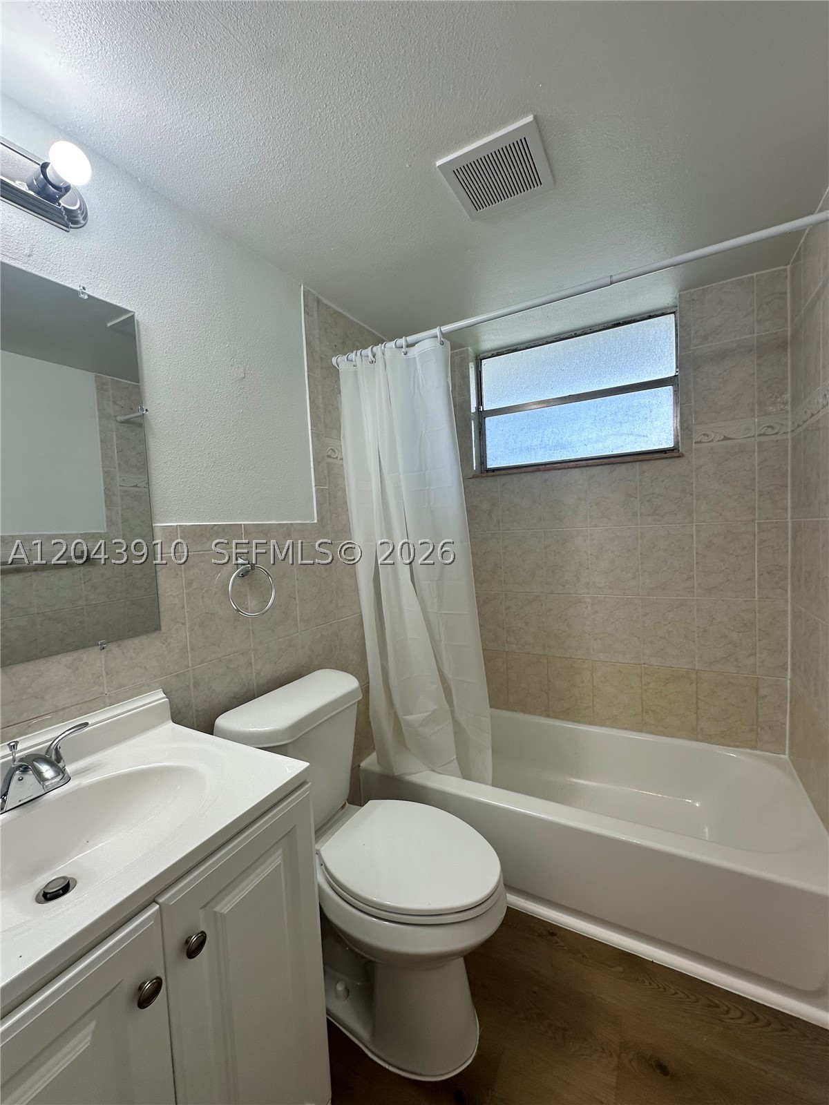 PLAYLAND VILLAGE SEC 3 - Residential Lease