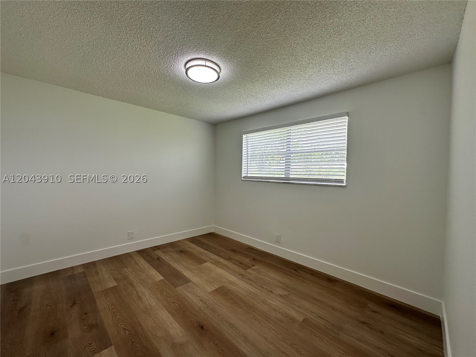 PLAYLAND VILLAGE SEC 3 - Residential Lease