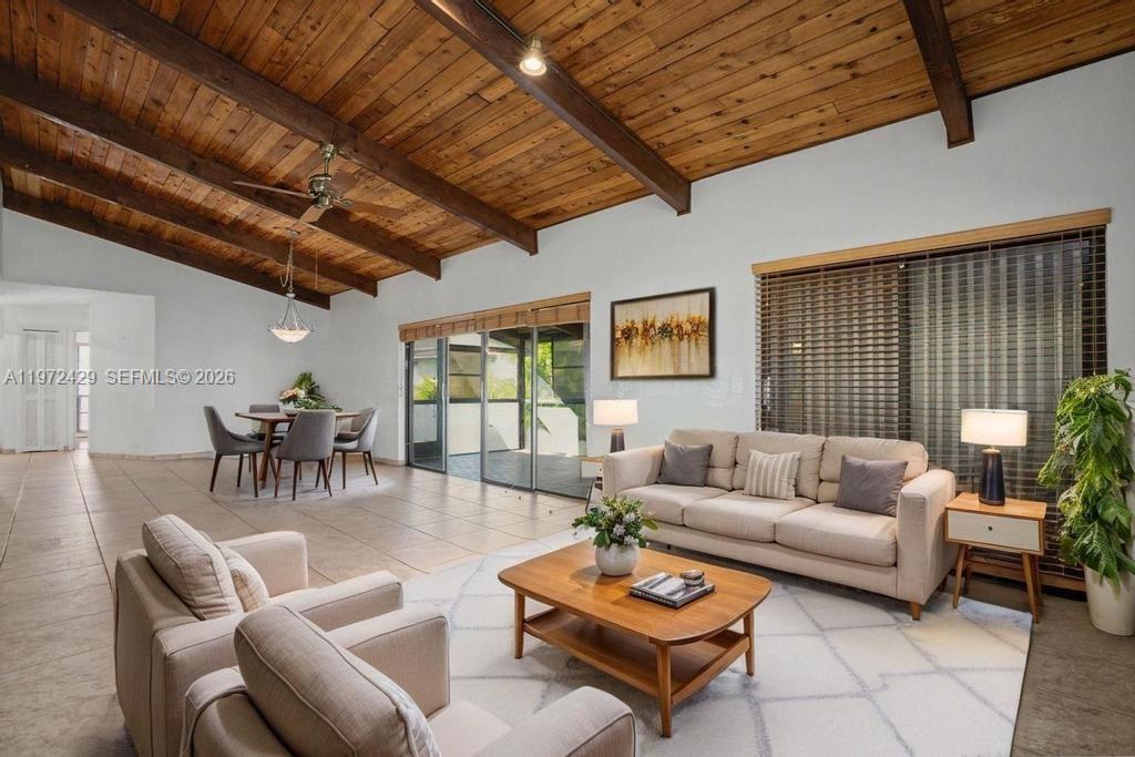 VILLAS AT CARRIAGE HILLS - Residential