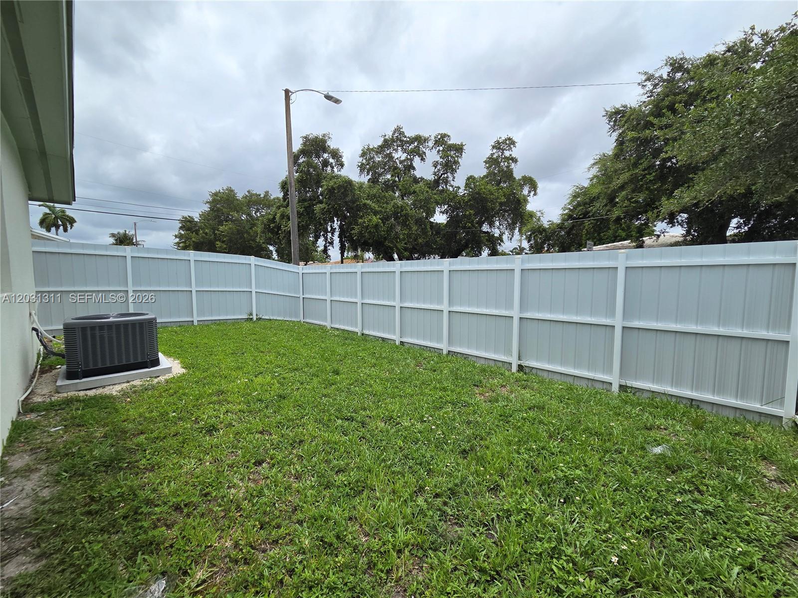 FLAGLER GROVE ESTATES EXT - Residential Lease