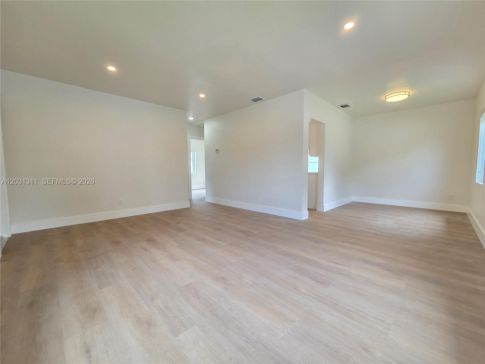 FLAGLER GROVE ESTATES EXT - Residential Lease