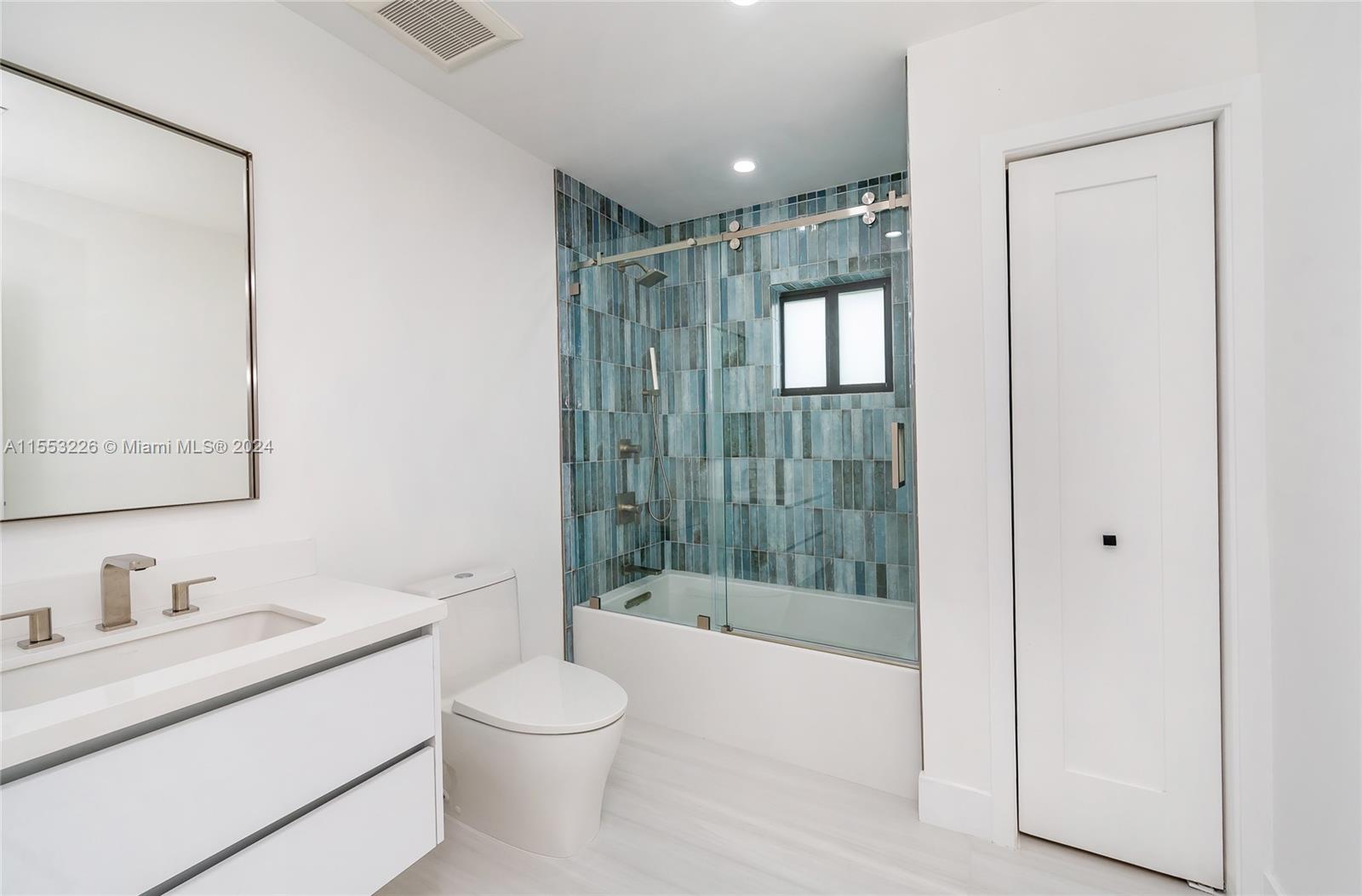 LAKESHORE SEC ONE - Residential