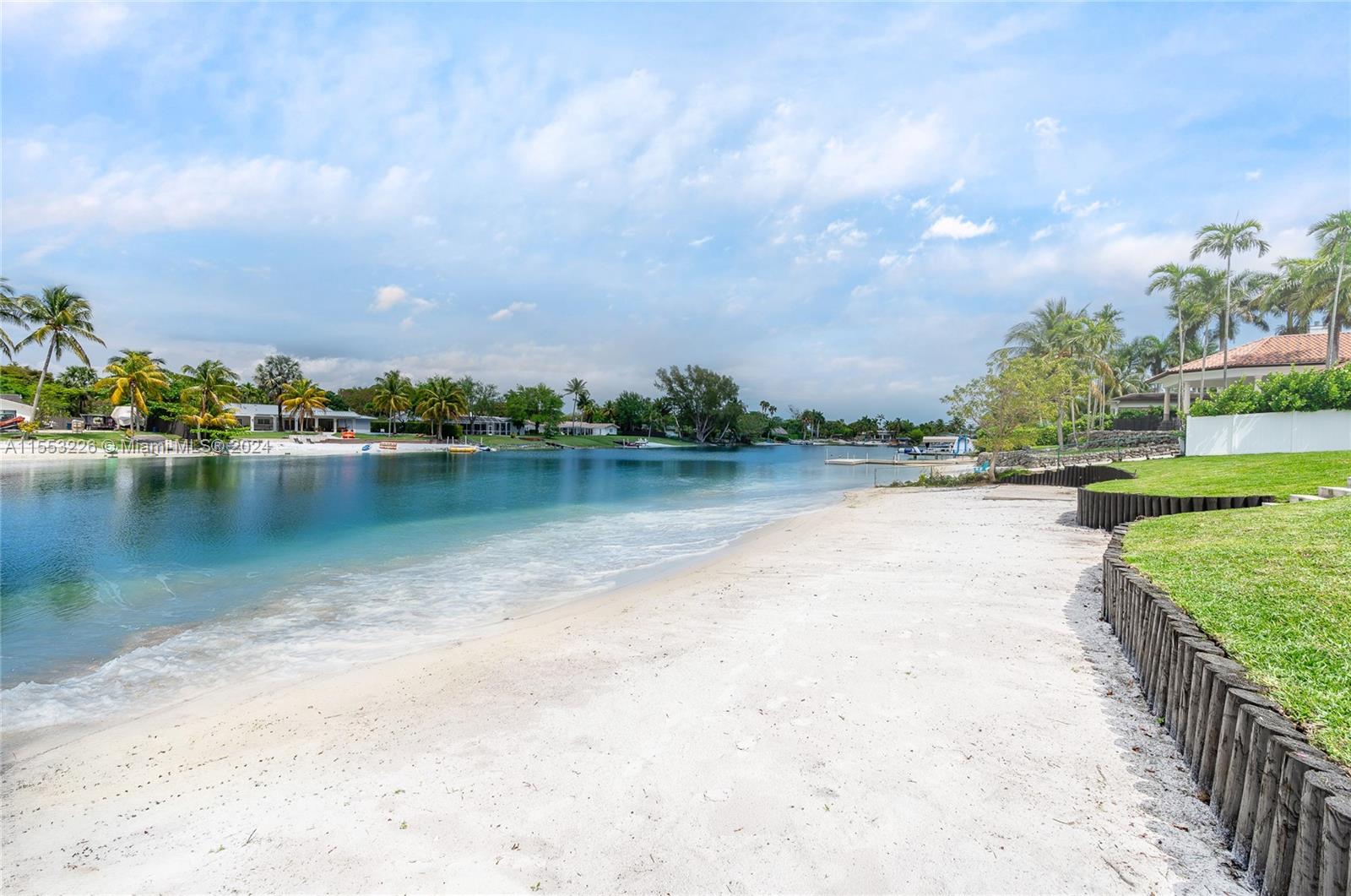 LAKESHORE SEC ONE - Residential