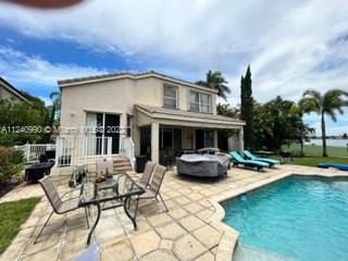 RIVIERA ISLES II - Residential Lease