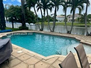 RIVIERA ISLES II - Residential Lease
