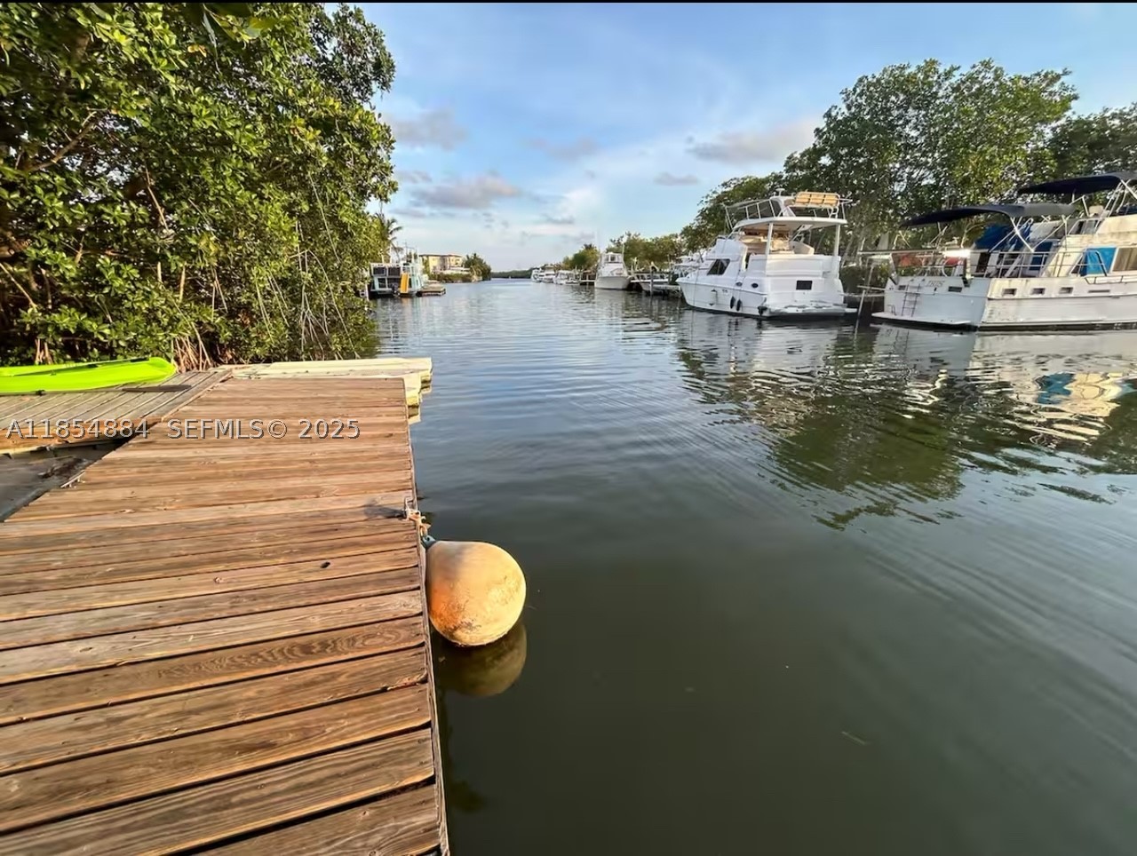 For showings call listing agent
motivated seller
2% closing cost assistance