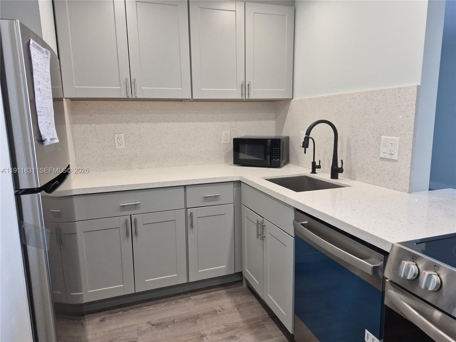 CROMWELL WEST CONDO - Residential Lease