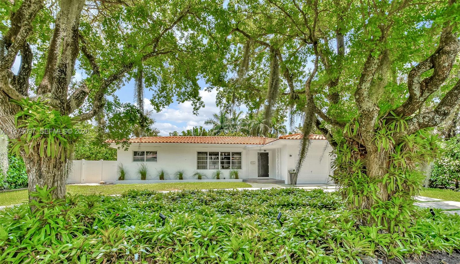 MIAMI SHORES ESTATES - Residential Lease