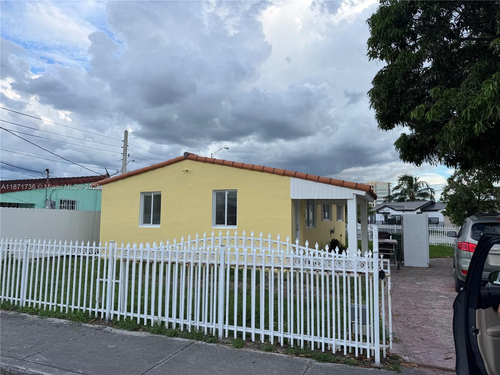 HIALEAH PK - Residential