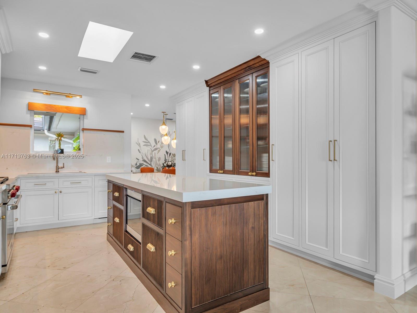 MIAMI LAKES - LOCH LOMOND - Residential